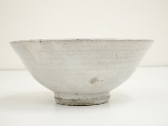 イ558 茶碗『高麗刷毛目茶碗　朴富元作　銘　栄雲』『大徳寺　神波東獄　極箱』 イ558 茶碗『高麗刷毛目茶碗 朴富元作 銘 栄雲』『大徳寺 神波東